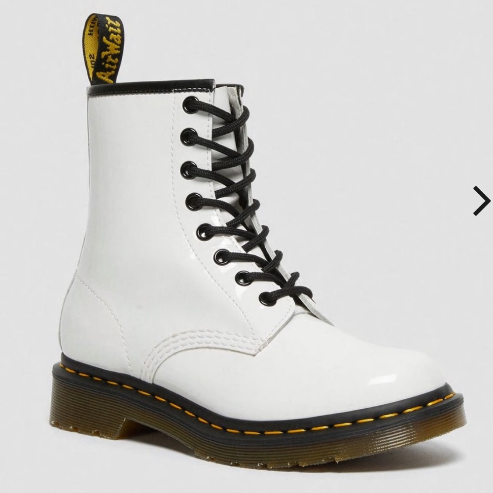 Dr. Martens 1460 Women’s Boots
